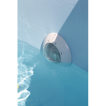 Autre vue du Projecteur LED couleur pour piscine hors sol bois
