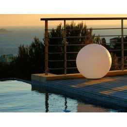 Boule lumineuse blanche (secteur) - 1 2